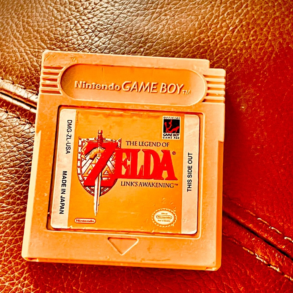 the Legend of Zelda Links Awakening gameboy game